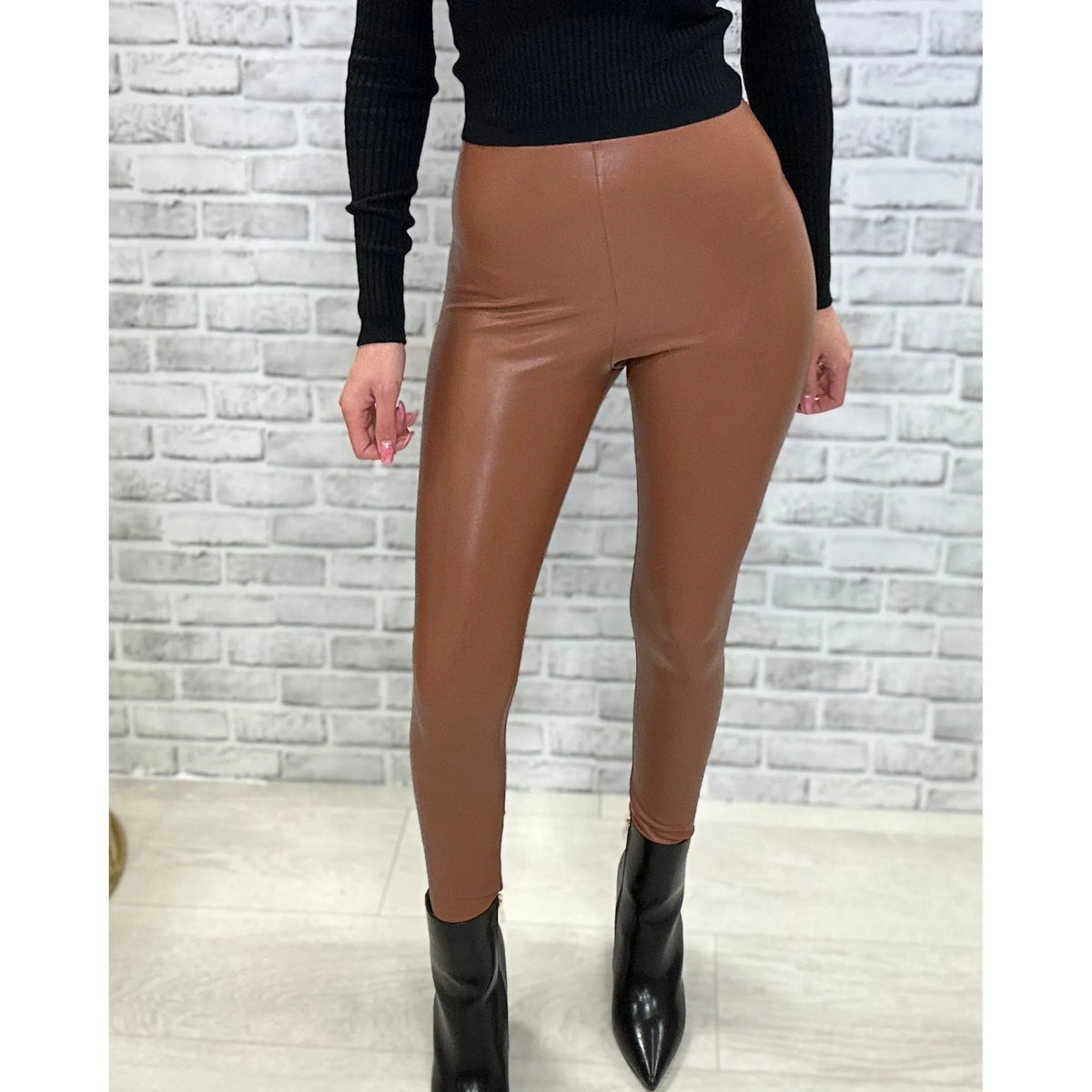 Commando Patent Leather Legging - Burgundy – Alicia DiMichele Boutique